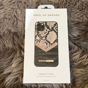 iPhone 11 Pro Max/ XS Max Case